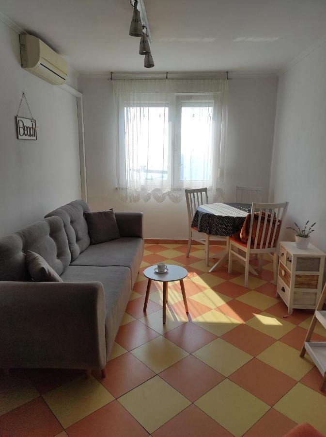 Sunny Apartment In Fiume Esterno foto